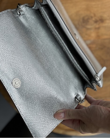Kabelka dámská Michael Kors GUSSET stříbrná